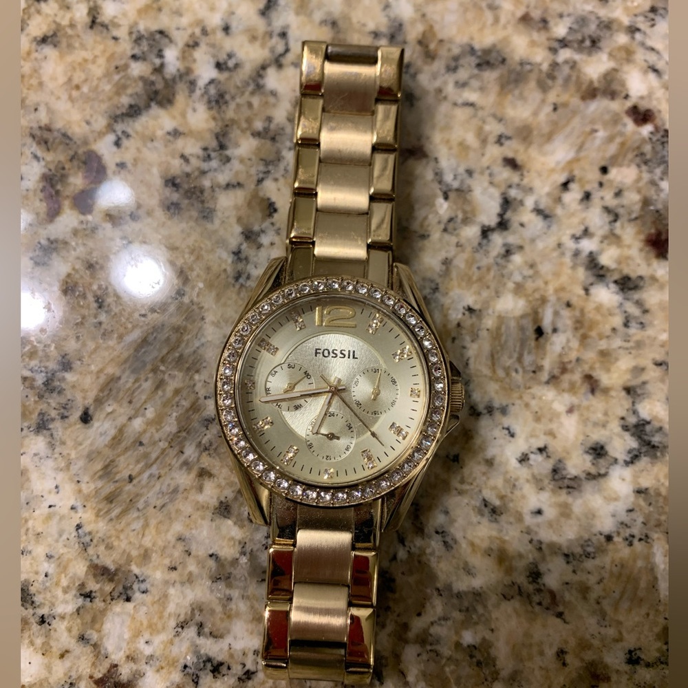 Fossil watch